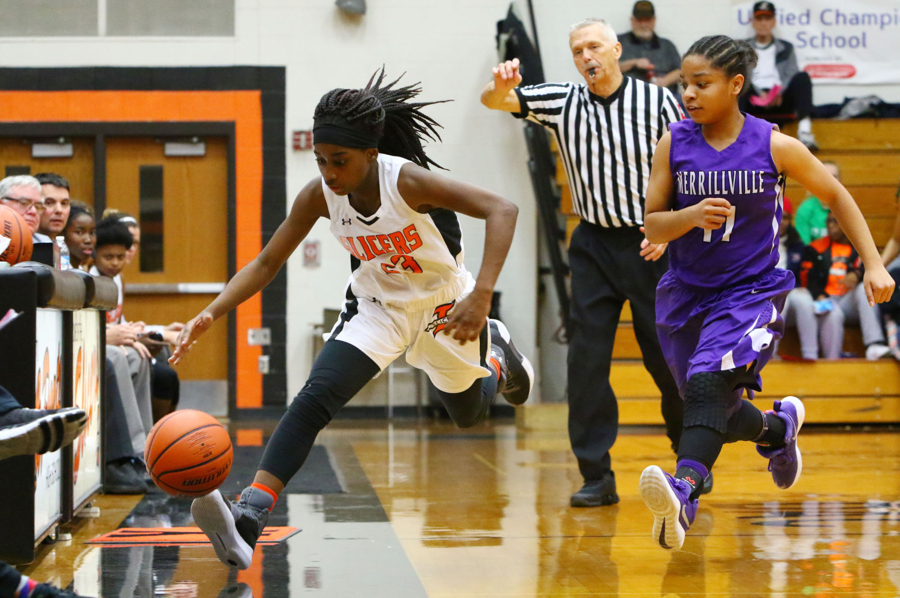 Holiday Hoops Tournament: Merrillville vs. LaPorte girls basketball